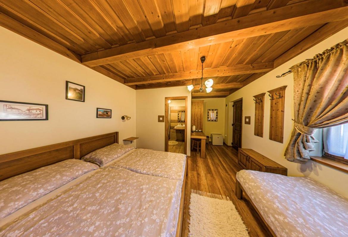 Tóth Vendégház és Apartmanház Újfehértó Exterior foto